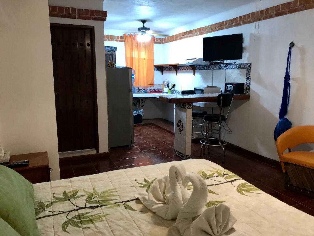 Suites Fenicia (Adults Only) Playa del Carmen Exterior foto