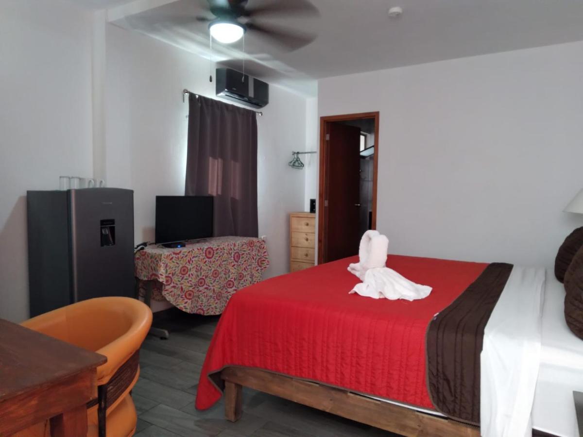Suites Fenicia (Adults Only) Playa del Carmen Exterior foto